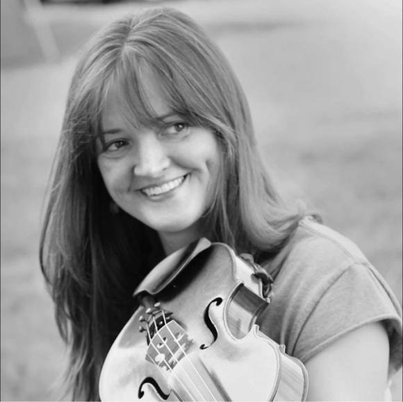 Meet your Posher, Gina - Picture 1 of 1